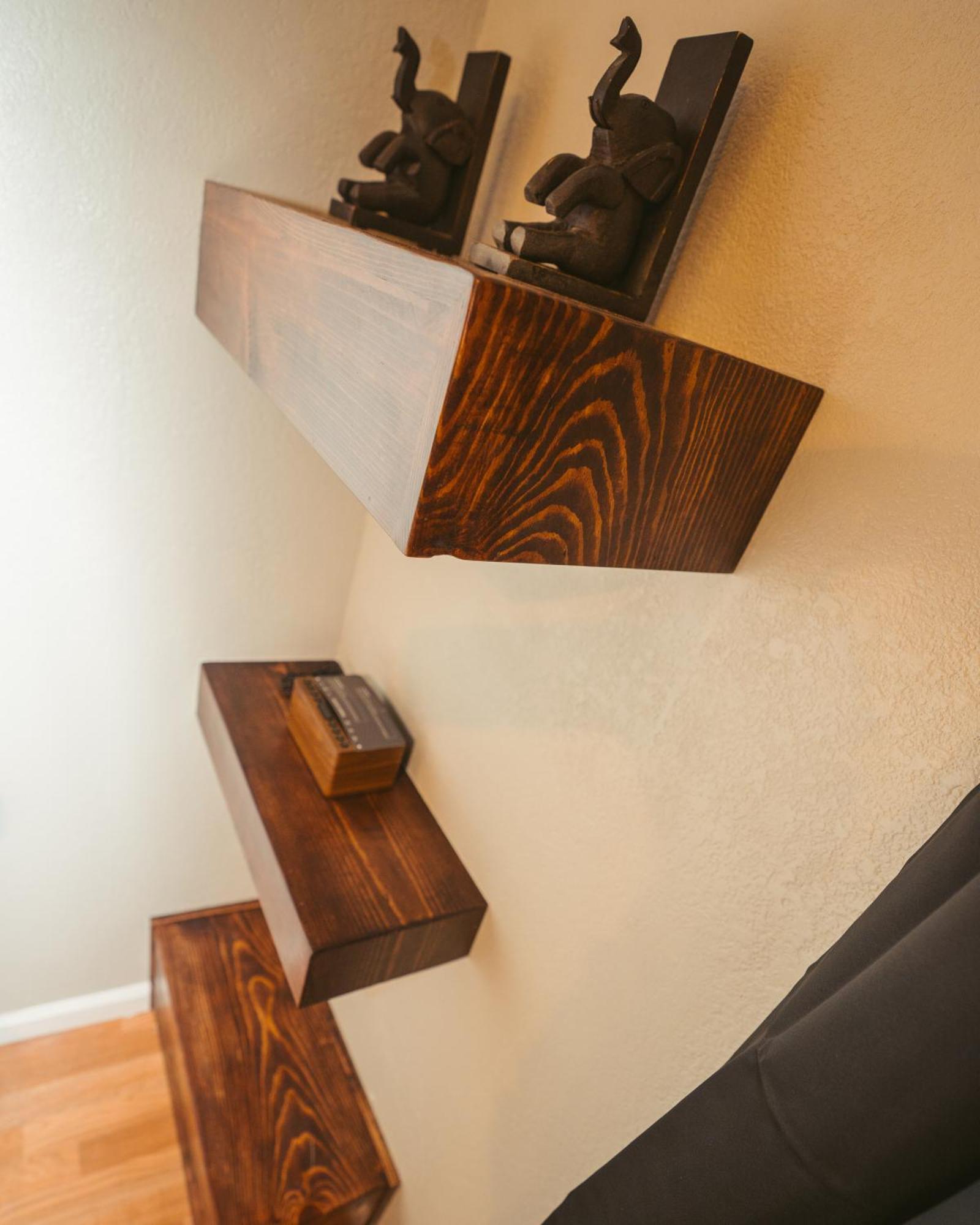 Windsor Retreat Private Basement Suite DEN 外观 照片