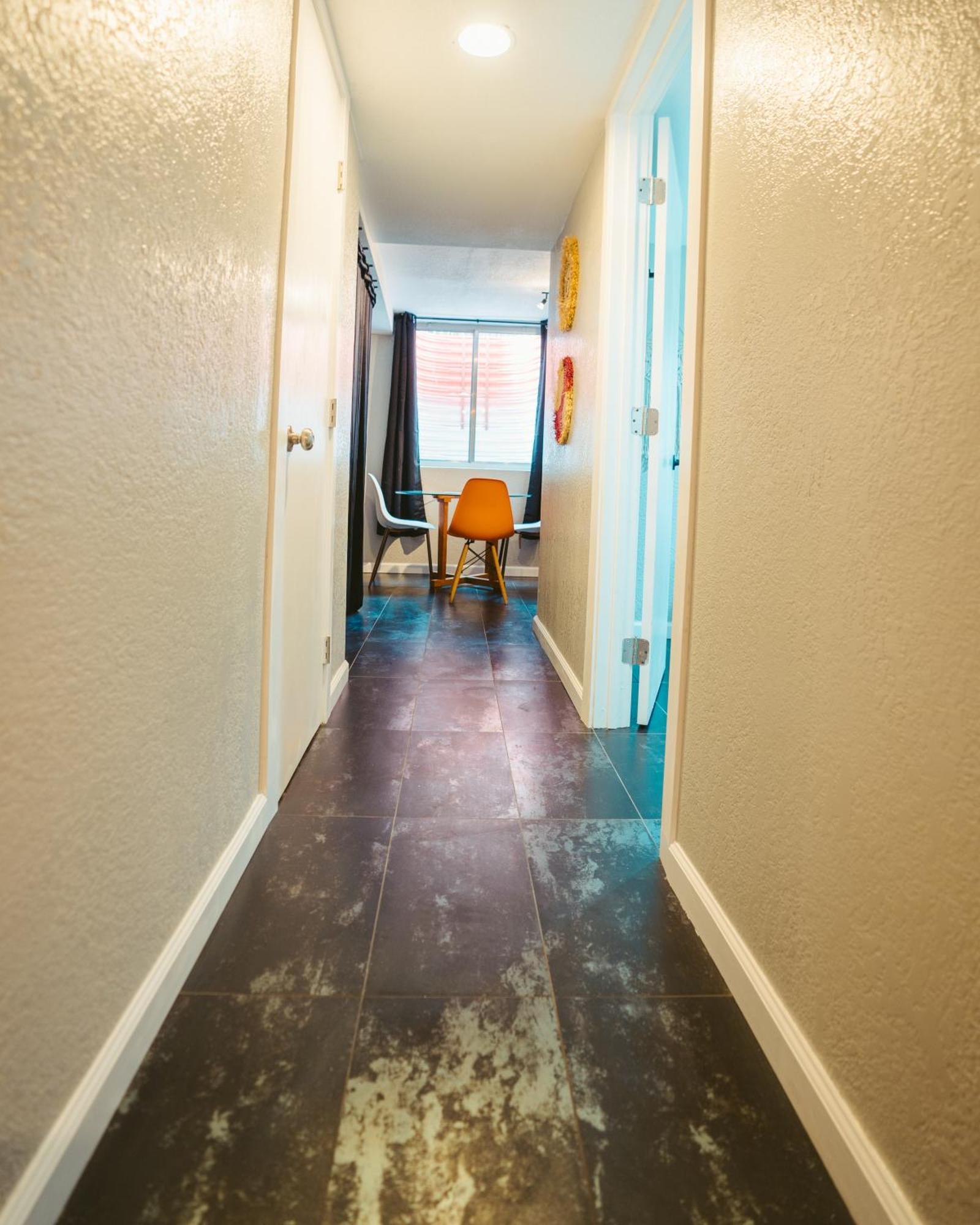 Windsor Retreat Private Basement Suite DEN 外观 照片